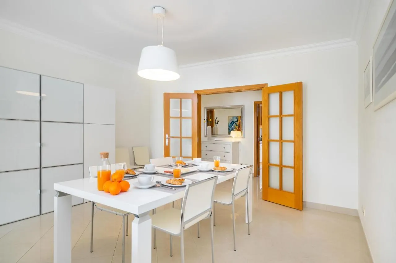 Apartment Whome Family Holidays W/ S-Pool, Ac, Elevator & Garage Quarteira