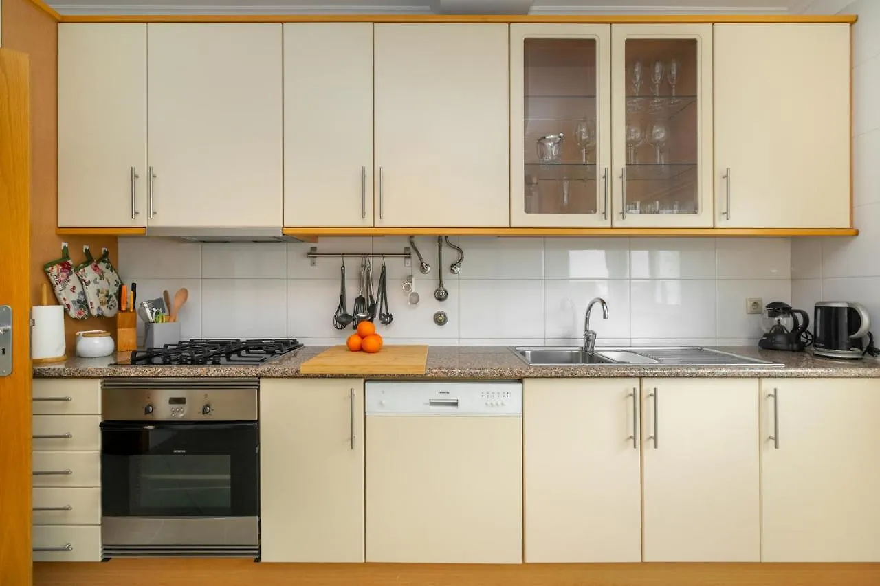 Whome Family Holidays W/ S-Pool, Ac, Elevator & Garage Quarteira Apartment